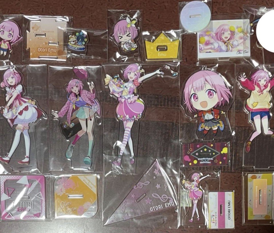 leto_miku's tweet photo. プロセカ 鳳えむ 買取 譲渡

求➞PayPay、メルペイ
譲➞画像のもの

画像1.4は定価の半額以上、画像2.3は50円以上であればお譲り可
ご希望額を必ずご提示ください。
リトリンの閲覧は任意 https://t.co/Ubyus0B6Is