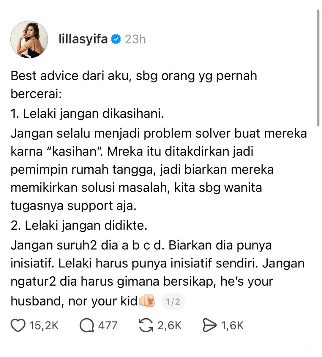 bardanslm's tweet photo. advice dari kakak ini yg pernah bercerai:
1. lelaki jangan dikasihani
2. lelaki jangan didikte
3. lelaki jangan dibagus2in di depan mertua
4. lelaki jangan diterima apa adanya

saya setuju semua tapi ada catatan untuk nomor 3.
memang pasangan enggak perlu dibagus2in, tapi saranku "kejelekan" pasangan sebaiknya disimpen sendiri dulu aja berlaku untuk suami maupun istri, kecuali yg membahayakan/menganggu banget ya seperti kdrt atau selingkuh.

kenapa???
karna tidak semua orang tua bisa bijak, resikonya bisa menambah runyam masalah bukan malah selesai. 
coba dulu secara internal dikomunikasikan, kalau sulit coba ke profesional seperti konselor pernikahan.

kalau sudah berbagai cara gagal, baru deh cerita ke orang tua. 
kenapa menurut saya orang tua terakhir???
orang tua punya ikatan yg lebih kuat dan protektif ke anak kandungnya, jadi ada resiko bisa saja masalah internal suami istri sudah selesai ehh orang tua masih menyimpan dendam dan sakit hati, 
jadi bukannya masalah selesai malah bisa merusak hubungan jangka panjang. 

kalau menurutmu gimana???