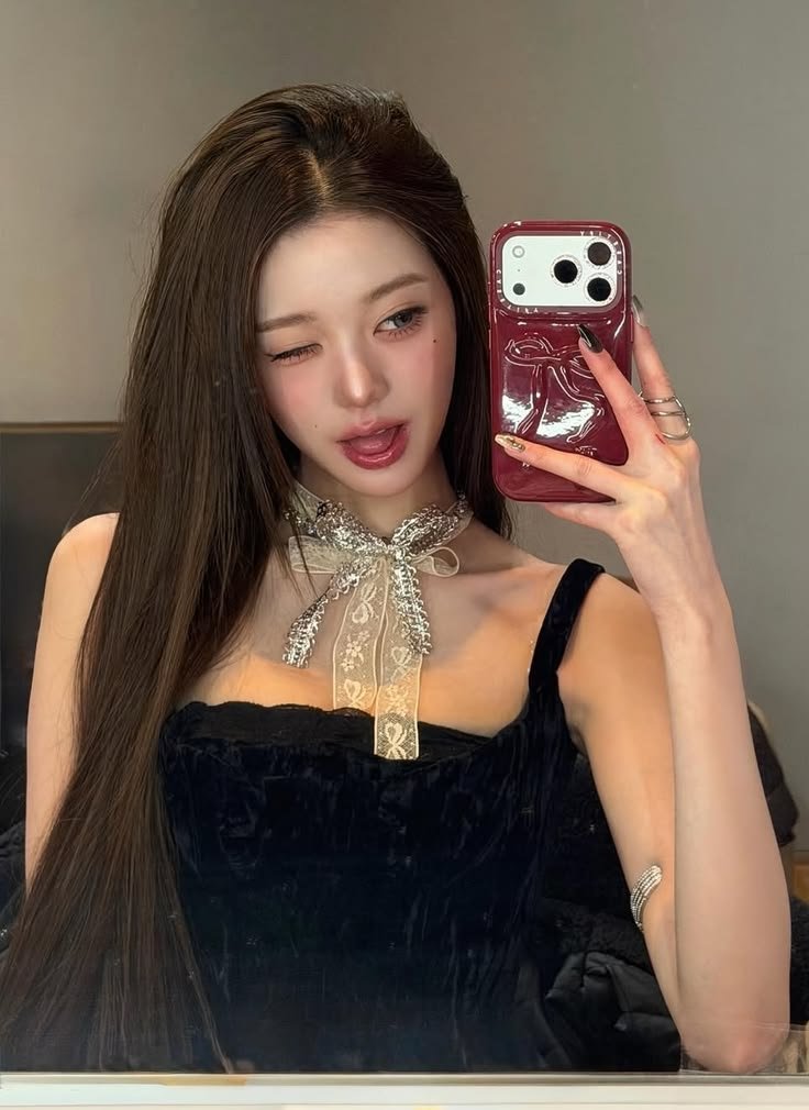 supalxdy's tweet photo. w0ny forgot turn off her live before  toying herself

#kpopnsfw https://t.co/glGsVro52x