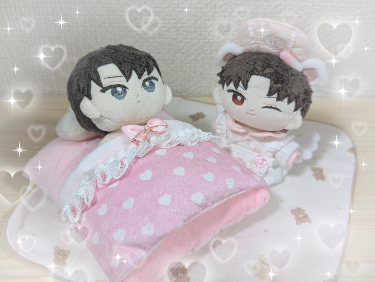 tutuj_mori's tweet photo. #谢清呈0927生日快乐

誕生日おめでとう㊗️🎉
謝哥が毎日楽しい夢を見れますように！

賀予ﾁｬﾝには謝哥���安眠をサポートするナースになってもらいました
謝哥「はー、ゆー？」
賀予「😉💖」 https://t.co/RLR1OhfpEI