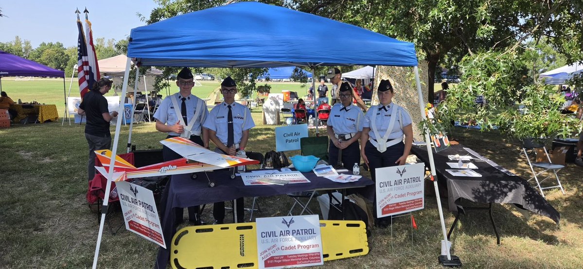 mocapnews's tweet photo. Missouri Wing's Central Missouri Composite Squadron participated in the recent 6th Annual Boone County Ready Fest in Columbia, MO! #civilairpatrol #CAPcadet https://t.co/D1kMvQ41EQ