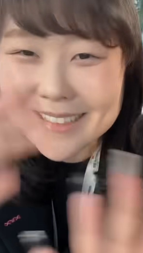 hami0919's tweet photo. 저 이때 잠뜰님보고 진짜 개이뻐서 충격받음....충격적인 미소녀야 https://t.co/iSUJx0Nlo4