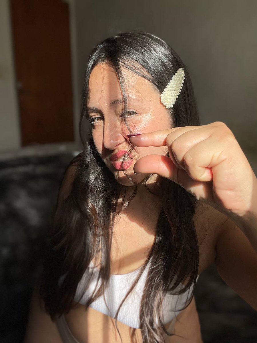 Real_Jazu's tweet photo. That mini shrimp is pathetic 😂🤣 https://t.co/0JFQ5e7y8n
