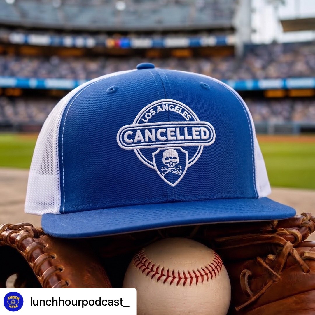 profprioleau's tweet photo. Cut the feed all you want, the culture still runs the block—grab the Blue & White trucker at https://t.co/kokPJk1XiP back by popular demand. 🗣️🔥
#GlassesMalone #NoCeilingsPod #TheDropFX @ @gmalone @Daddio86 @NiccBags5 @FlightDadTV https://t.co/xv7ZUEsYd7