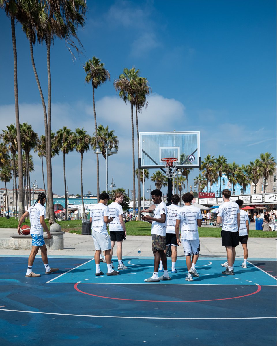 richardselite's tweet photo. 📍 Venice Beach 🇺🇸 https://t.co/kDlhoZGoJS