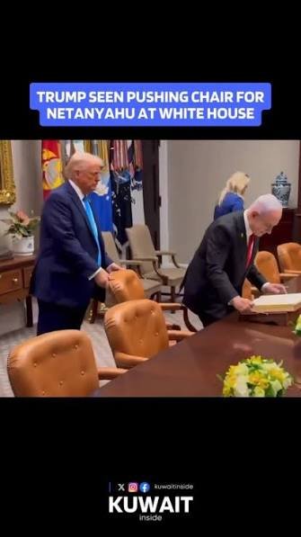 underbite's tweet photo. @essenviews He's just being a good #RussianAsset #IsrealAsset #PedoPOTUS and following the orders of his masters. https://t.co/lhnaGWwXWM