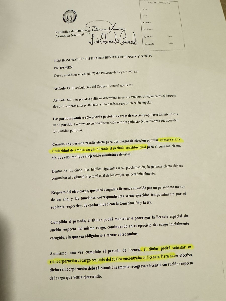 varelapopi's tweet photo. Esta es una de las modificaciones más nefastas que pretenden introducir al Código Electoral.

Permitir que un candidato que resulte electo en dos cargos “conserve la titularidad de ambos durante el período constitucional” y pueda alternar entre ellos mediante licencias abre una puerta sumamente peligrosa.

El problema se agrava si ese funcionario enfrenta un proceso judicial: podría alternar varias veces entre ambos cargos durante un mismo período constitucional, cambiando incluso el ente competente para investigarlo o juzgarlo.
.