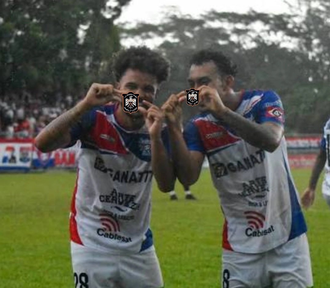 Alexxis7_'s tweet photo. Gano el más grande de oriente 

LUIS ANGEL FIRPO

Zope no existis, te ganamos con uno menos sin los seleccionados. Sos nuestro hijo.

FIRPO, demostró su grandeza hoy 

Noche feliz 🤫🤫🫡🇳🇱 https://t.co/fTiMKiVWsn