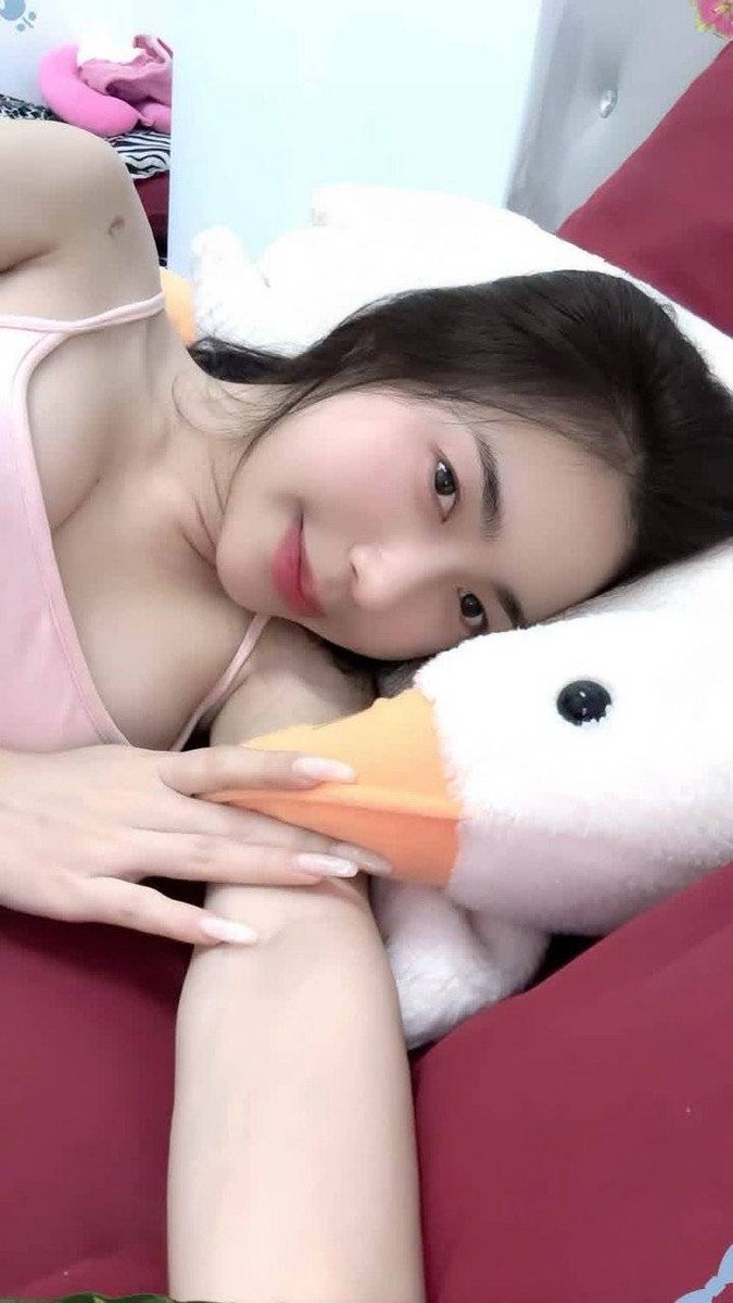DeeannaStaynv's tweet photo. 1.🩵ตอนแรกก็ไม่เชื่อ จนกระทั่งลองใช้เอง... ไอเทมลับที่บิวตี้บล็อกเกอร์เกาหลีโหวตให้เป็นอันดับ 1!“ ครีมกันแดดเนื้อซูเฟล่ บางเบา คุมมันนาน🫧🪻

600/1 น้องใหม่ 

🆔  @500azjxu

https://t.co/bUhL5oWEk6

#รับงานราชบุรี
รับงานราชบุรี
💓💓🪼🍄🍄🌼🌼🩷 https://t.co/baCDwPRXPb