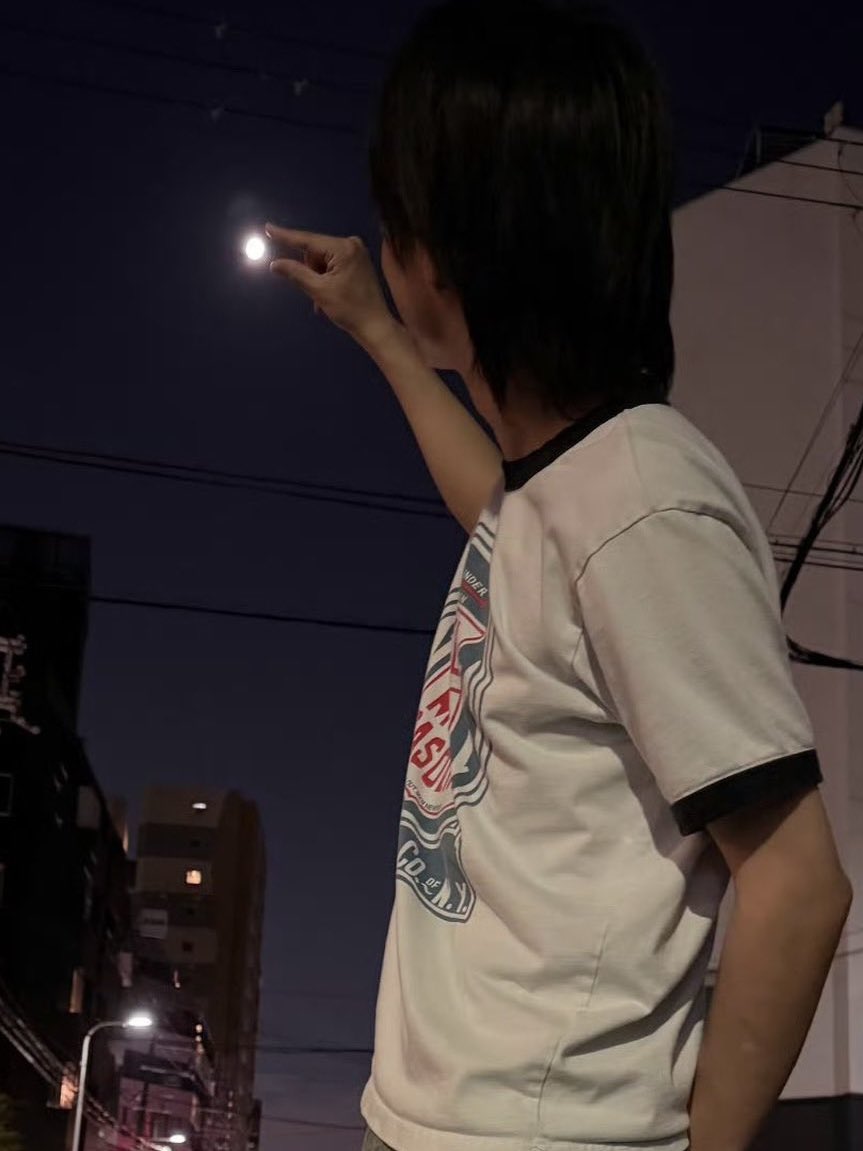 everafterHR's tweet photo. 2023🌕                                        2026🌕 https://t.co/k0jHisYZdC