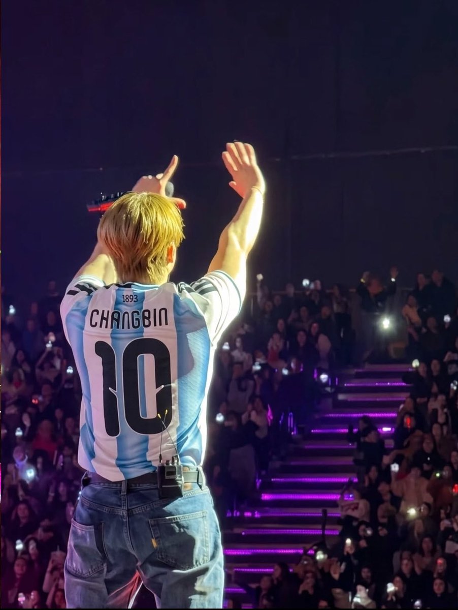jsungonIy's tweet photo. LA FOTO QUE ACABO DE ENCONTRAR DIOS ME PUSE A LLORAR https://t.co/vbu6jVc8zd