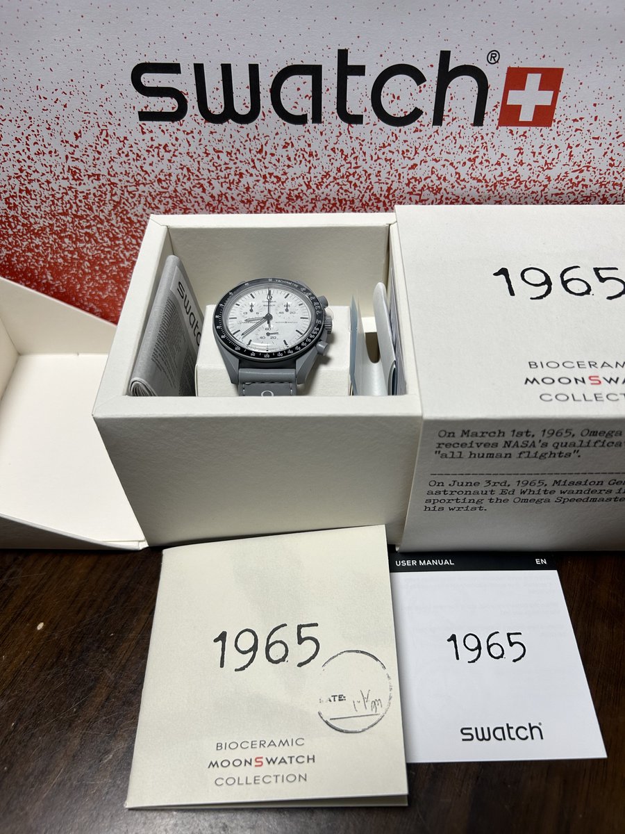 studio_k_KIN's tweet photo. やっと1965の現物を見た

#swatch
#OMEGA https://t.co/kyJliUovnD