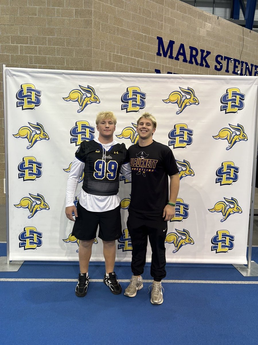 Eaghanflesh56's tweet photo. Thank you @GoJacksFB for the amazing gameday visit! Excited for what’s to come! @KobeClayborne @CoachKent__ @SDSU_Recruiting @AllenTrieu @AlburnettSports https://t.co/eyLcWt1Fv8