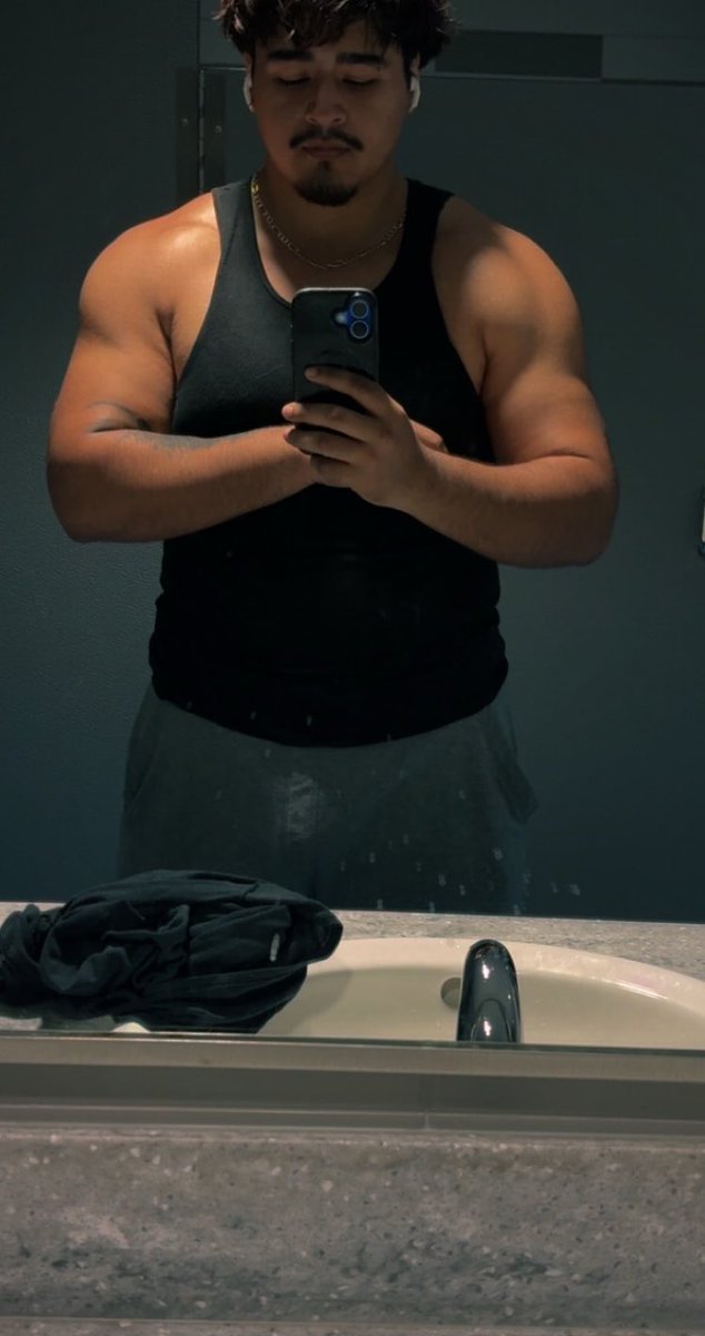 Spoo1k's tweet photo. I wanna fuck a slut till they can't think straight, nothing but pathetic noises coming out your mouth
#htx #latino #nsfw #freaky #horny #cumshot #jerkingoff #dick #nsfwtwtًً #fyp #houston #sneakylink #chudai #wataa #dominant #sex #homemade https://t.co/f1C0388iGq