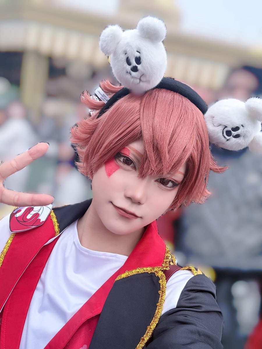 _6v626's tweet photo. 初出し寮服♥️
#Dハロ仮装2026 #Dハロツイステ https://t.co/HUzO4MMAyJ