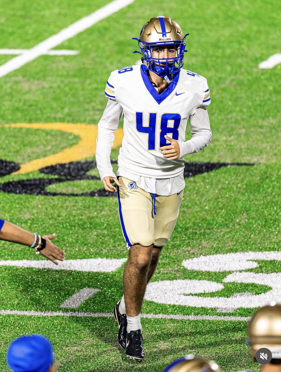 HBFATHLETES's tweet photo. Cypress Bay 5⭐️ kicker @nicolasbudejen nearly made a 58 yard field goal Friday night win over western @CoachFerras @CoachScheier @CoachJGalante @CanesFootball @TheCribSouthFLA @PeteAlamar @ZBlostein247 @CoachJeffBanks @CoachPriefer @CoachJoeHouston 

https://t.co/5GeCrB90lW https://t.co/NPWUKVAHu8