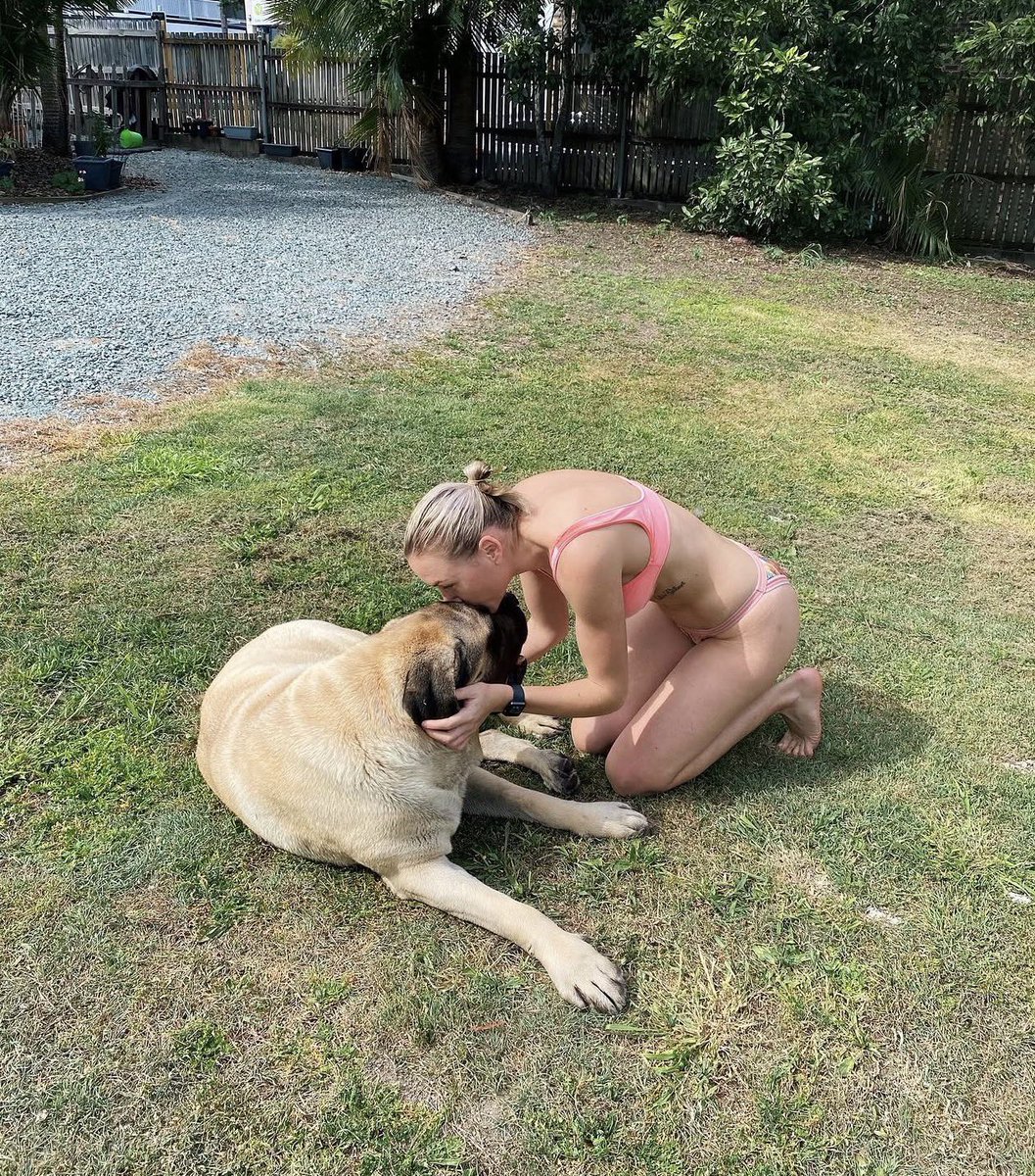 LauraKnottin's tweet photo. My 🌎 💗🥰 https://t.co/WxU1h3kRIw