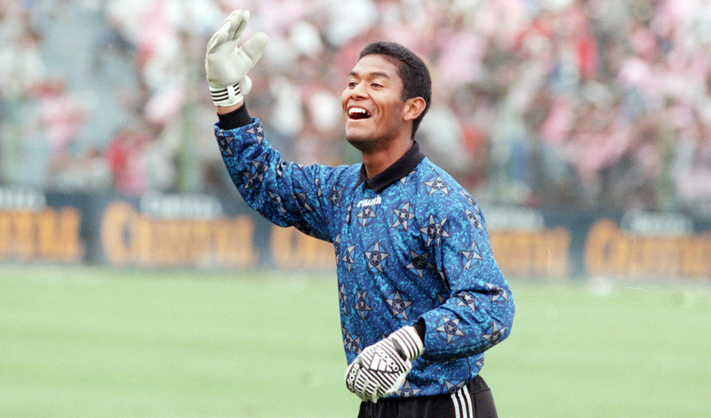 casbatv's tweet photo. Tienes más goles que Higuita. https://t.co/FlerDQ9KPI