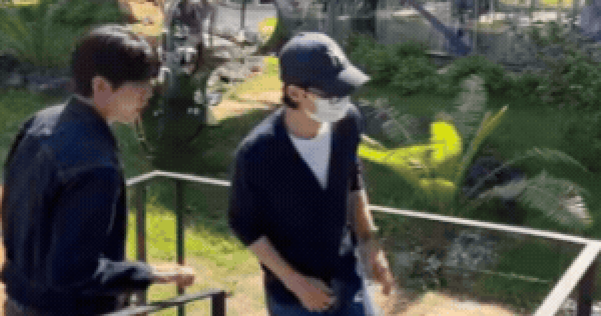 frdrangr369's tweet photo. Gần 35 năm sự nghiệp, “MC quốc dân” Yoo Jae Suk từng nổi tiếng với kỷ luật sắt, chưa từng vắng mặt. Vậy mà mới đây, nam MC 54 tuổi sinh năm 1972 phải hủy ghi hình Whenever Possible vì cúm nặng, sốt 40 độ. https://t.co/YqCrdIMFAW