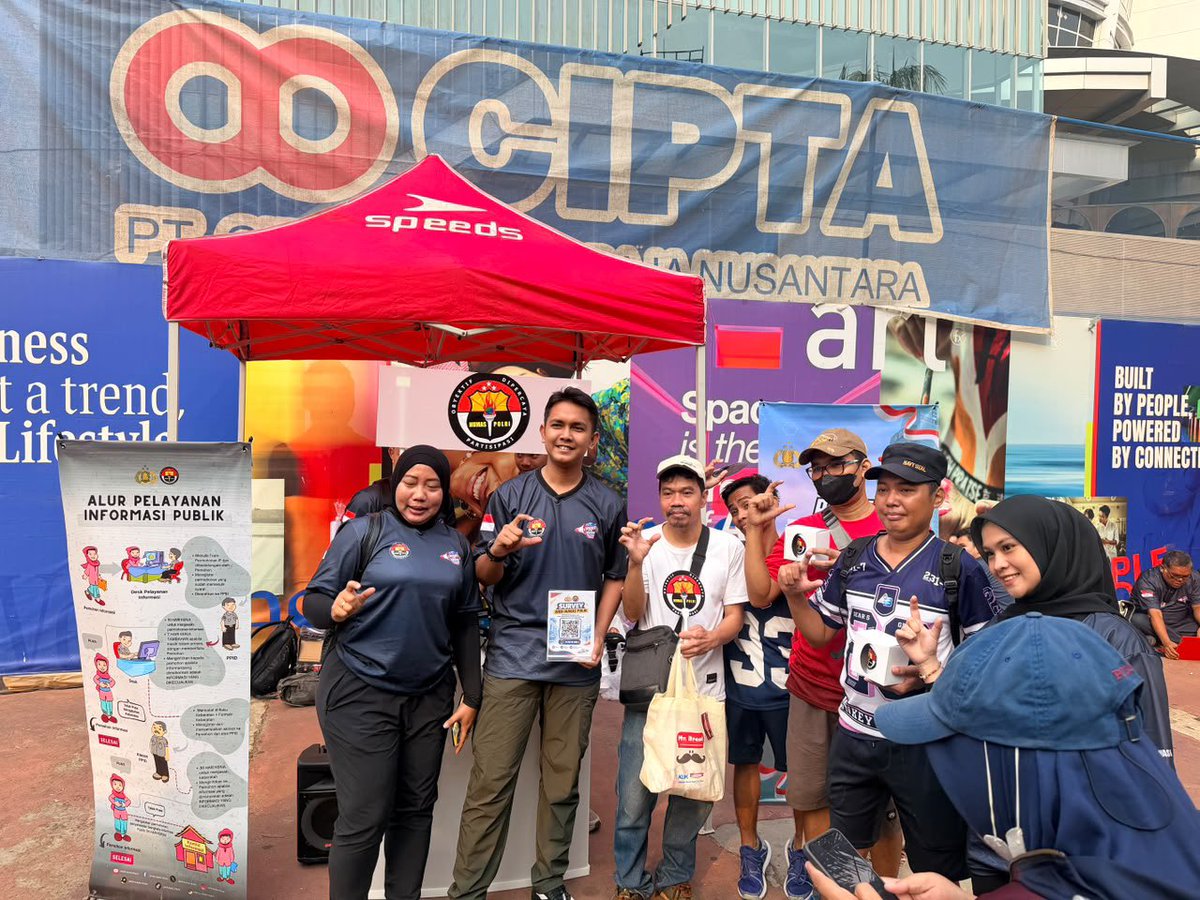 HumasResCms's tweet photo. Sosialisasi Hari Hak untuk Tahu di CFD Jakarta, Perkuat Edukasi Informasi Publik https://t.co/yYp2N2Rf7v