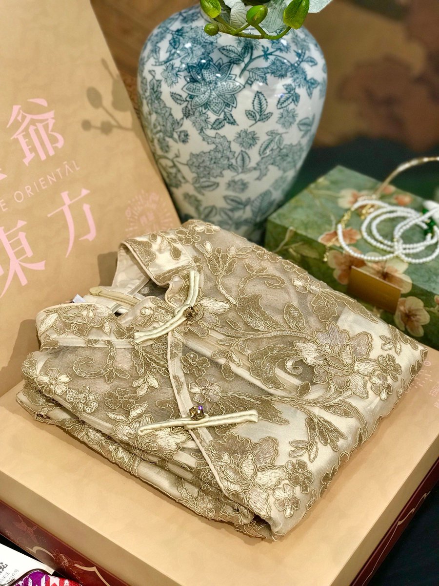 hisui3022_'s tweet photo. [Just bumped into a shiny brocade bag, no hidden fees at all, what a nice surprise!]， https://t.co/MXn2sxxXBH
