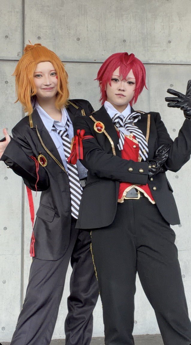 rei_cos0322's tweet photo. ♦️といっしょ！

#ガタケット185 https://t.co/3ph6wwVoyk