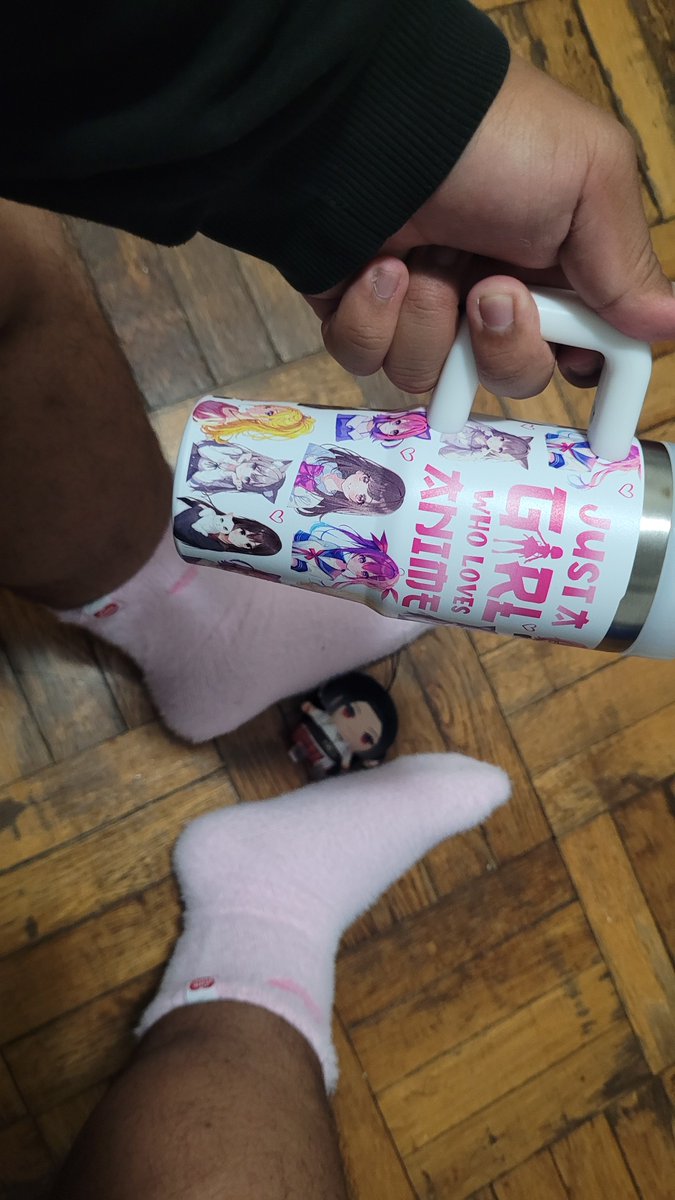 Banglog176976's tweet photo. #Yonadump here's something to cheer you up. My friends gift me this lol https://t.co/9idtCj05My