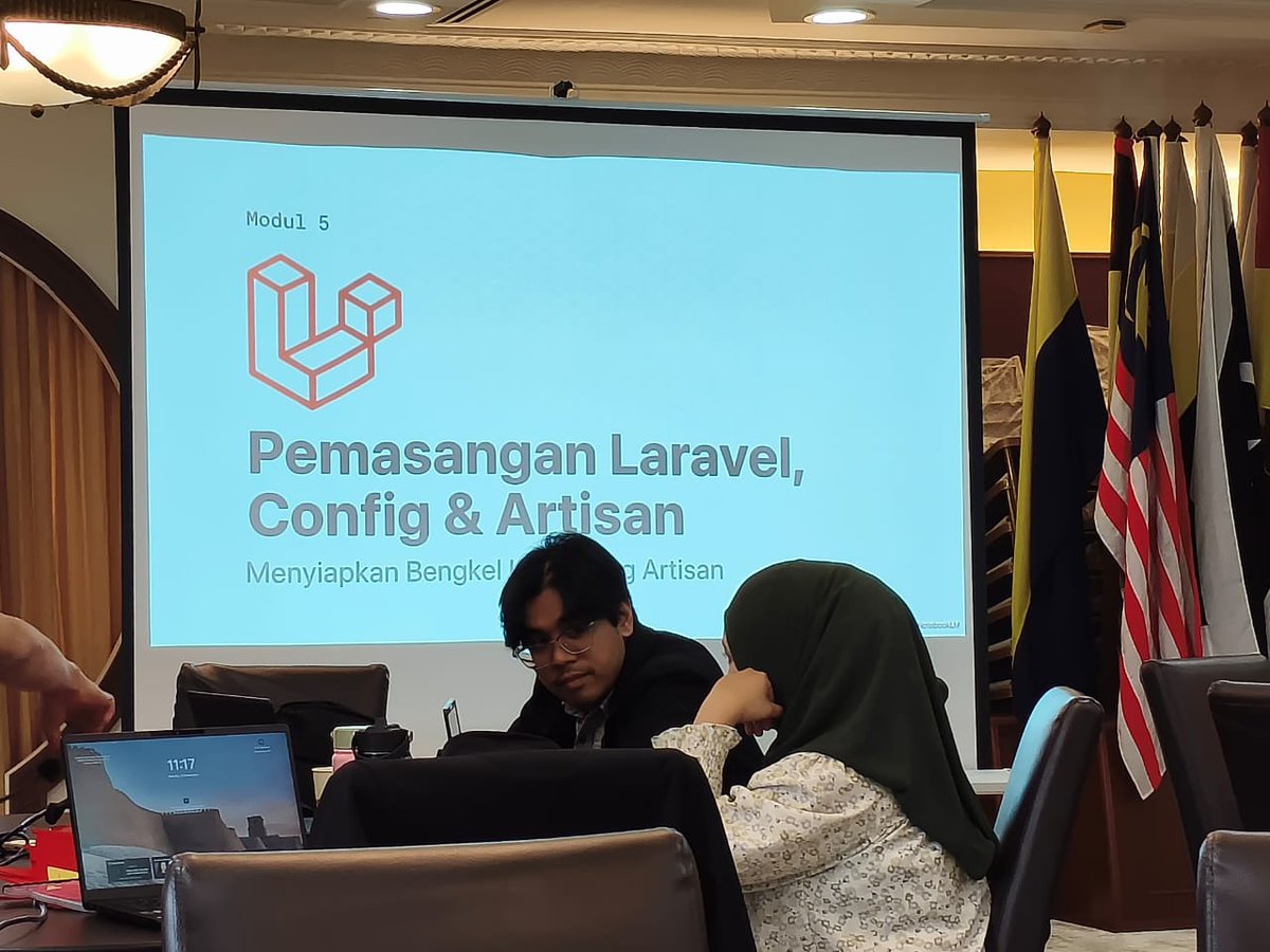 bheuu_jpm's tweet photo. BHEUU INOVASI DIGITAL: TRANSFORMASI PEMBANGUNAN SISTEM DENGAN TEKNOLOGI AI

Pautan fb: https://t.co/ZJP1m8V957

#bheuu
#jabatanperdanamenteri
#malaysiamadani
#inovasidigital https://t.co/PvbIX6Pgny