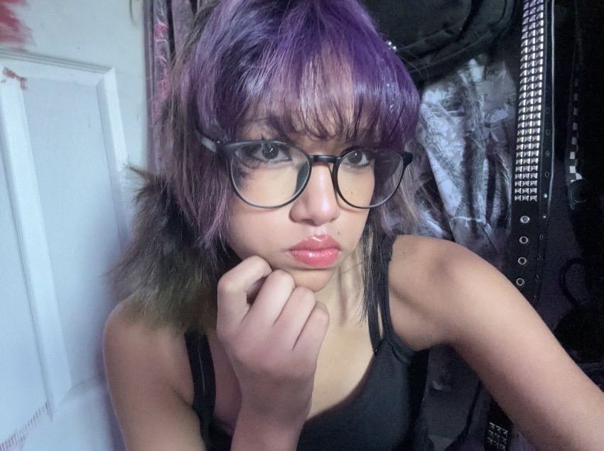 dolli2cool's tweet photo. New hair how are we feeling😳 https://t.co/lLMOIt1SkF