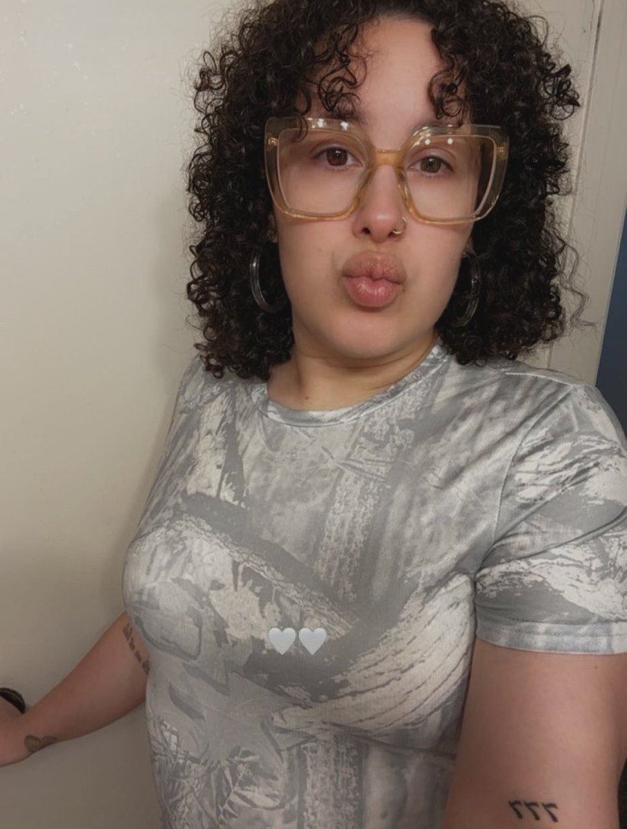 TheCurly_Queen's tweet photo. Saturday https://t.co/m2wKh5Gu7z