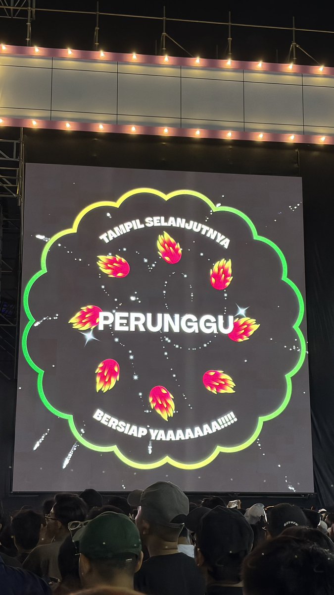 areumdawoy's tweet photo. bertemu lagi sama band isinya tiga orang itu (maul, adam, Ildo) dengan sessionist nya yang full energic 🔥🔥🔥
#Perunggu #Pestapora #Pespor #TarungBebas #Berhasil #Pestapora2026 #Maul #Adam #Ildo https://t.co/nAvd1w1cjc