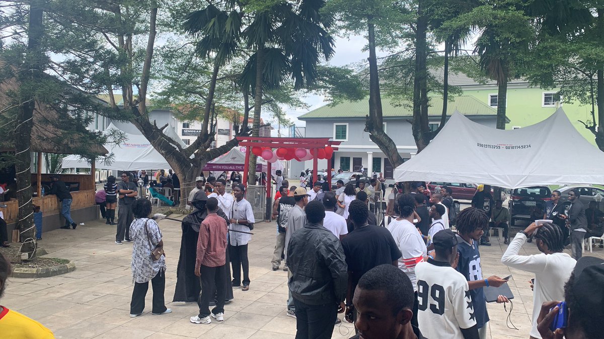 DaimyoJoe's tweet photo. Scenes from @Nerdwork_ng Comic-Con https://t.co/DygRUSOkVC