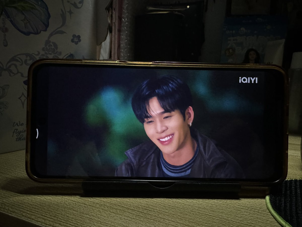 Yuxiaas's tweet photo. Wan ตั้งใจฟังเรื่องซุบซิบ ส่วน Third ยิ้มมีเสน่ห์มากคะ

MR FANBOY CHAPTER 5
#MrFanboyEP5
@Auautnp @savewrg
#auausave #อู่อู๋เซฟ
#auautnp#savewrg https://t.co/YCJ2q48ScJ