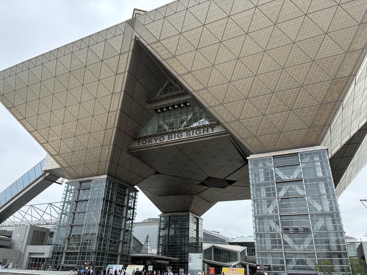 marutrippp's tweet photo. 何年ぶりかのツーリズムexpo来た！ https://t.co/CnbdcJ5YK9