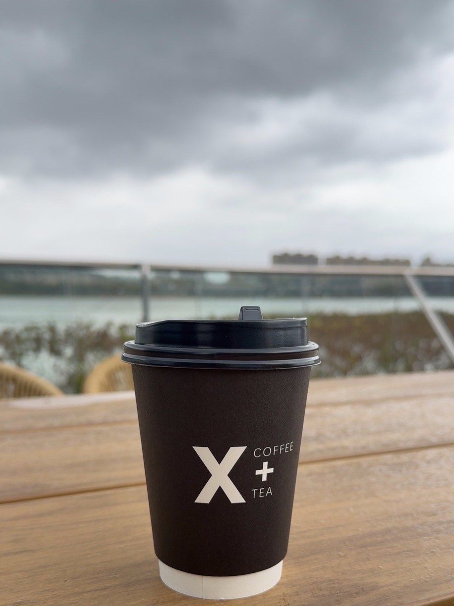 ElisaBenni86's tweet photo. Coffee steam curling up on a crisp sidewalk morning, the city’s quiet hum wrapped in a paper cup. https://t.co/miKnash85c