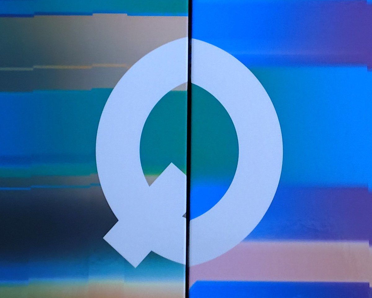 Msk1981_105's tweet photo. やっと揃いました。

裏は背中の分だけずれているので難しい。

#QUANTUM
#TMNETWORK
#FANKS https://t.co/uuh8zFboS4