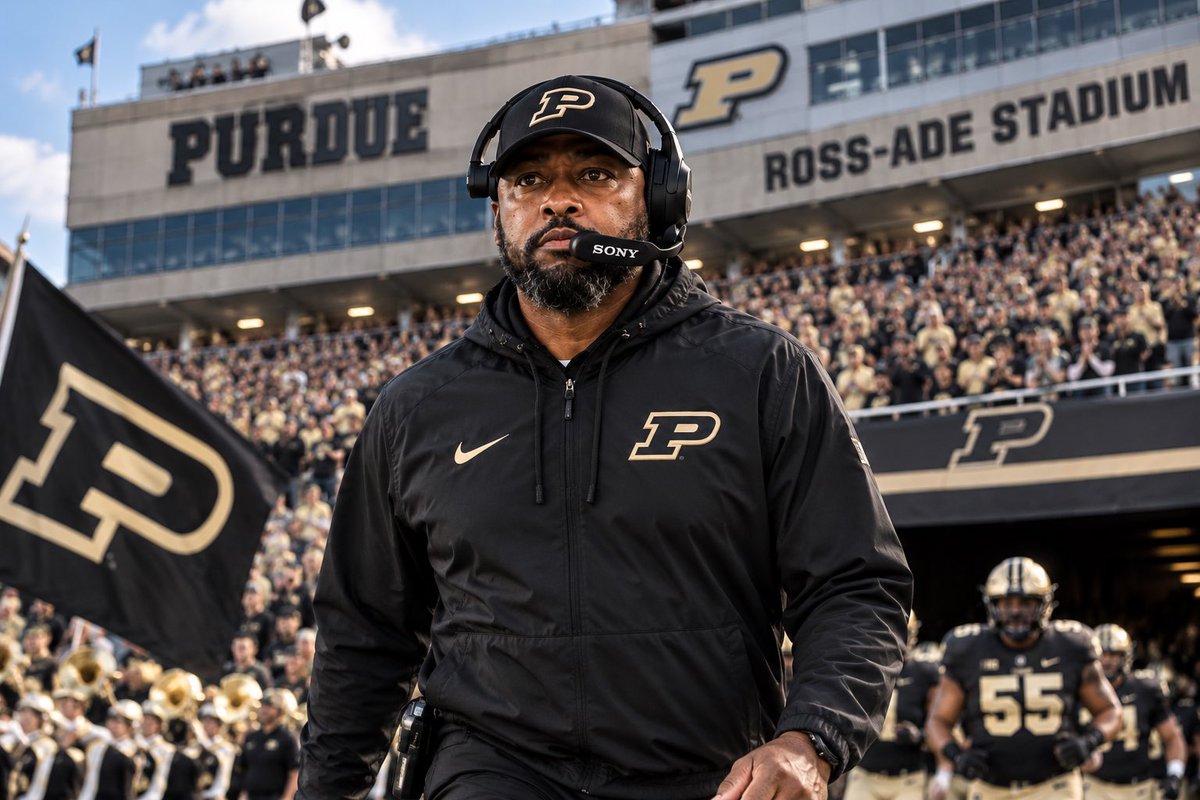 edgelatt's tweet photo. Black and gold ready, let’s get it @CoachTomlin @tmcclelland https://t.co/tyjyVoWUzm
