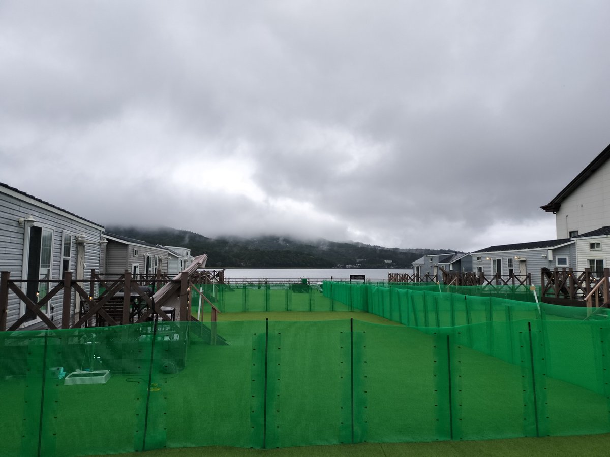 kurotoratora's tweet photo. 山中湖 https://t.co/Ou5HB36PGY
