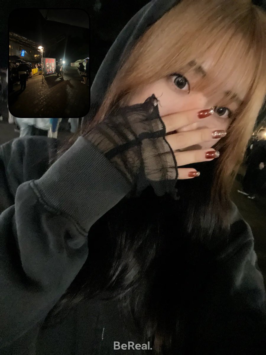 ____nana24's tweet photo. おはようございます‼️
ままと年に1度のライブに行きました🤟🏻🎧

寄った神社でおみくじ引いたら年始と全くおなじものが出て恐れていますが今年はかなり運が良いみたいです( ^ᵕ^)

昨日の夜食べた牛カツ美味しかった〜(🫵🏻 ᴖ ̫ ᴖ)💕🎵
とっても楽しかったです❕❕

山梨また来年👋🏻

 #SPYAIR #JLT2026 https://t.co/lBhjeljBA2