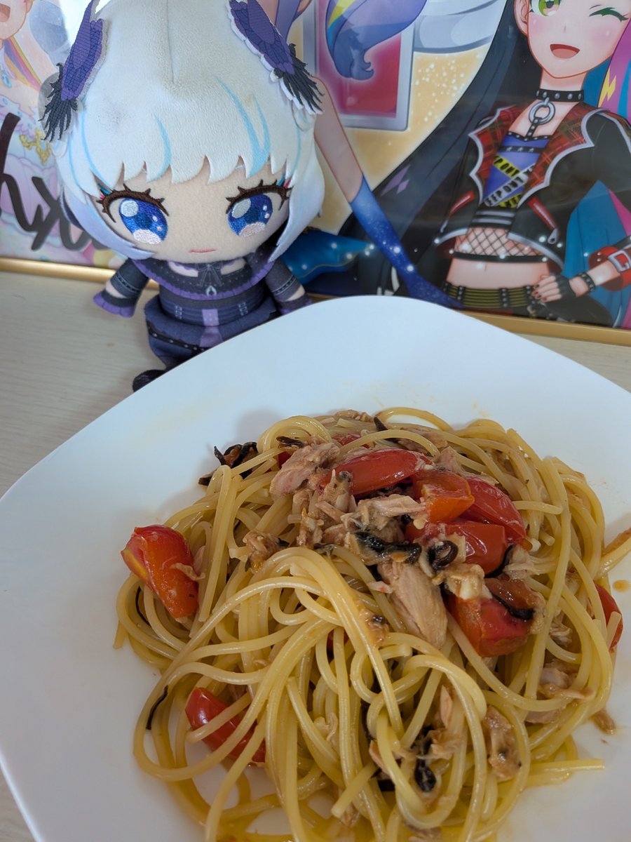 sparkly_aikt's tweet photo. 塩昆布トマトパスタ🍝
#まみむランド https://t.co/hYAmP35KWR
