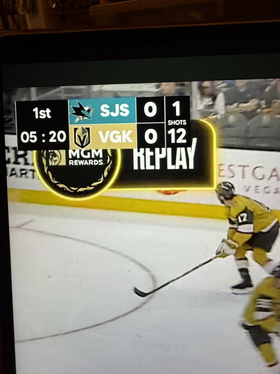 iceworm_'s tweet photo. sharks rn: https://t.co/R9U14PBjJQ