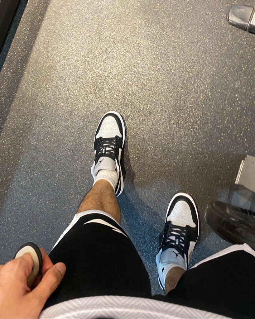 uncutstudentboy's tweet photo. https://t.co/phphnWtLCj