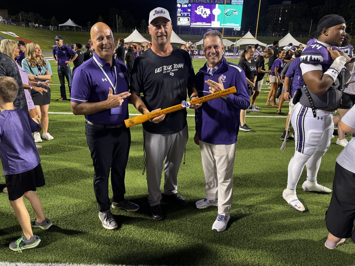 SFASU_President's tweet photo. What an incredible Family Weekend!
Congratulations to @CoachCarthel on becoming the winningest head football coach in @SFA_Football history.
Thank you to everyone who made it such a special weekend! #AxeEm https://t.co/rTAQQCutfc