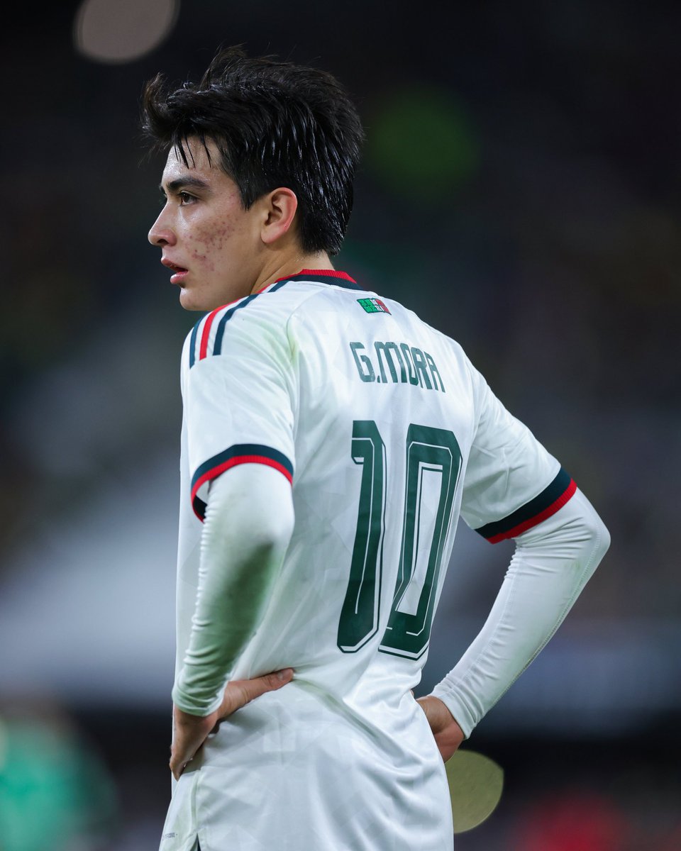 tudimebeto's tweet photo. Gilberto Mora el nuevo “10” de México🇲🇽❤️ https://t.co/4WSzkaG4Fv