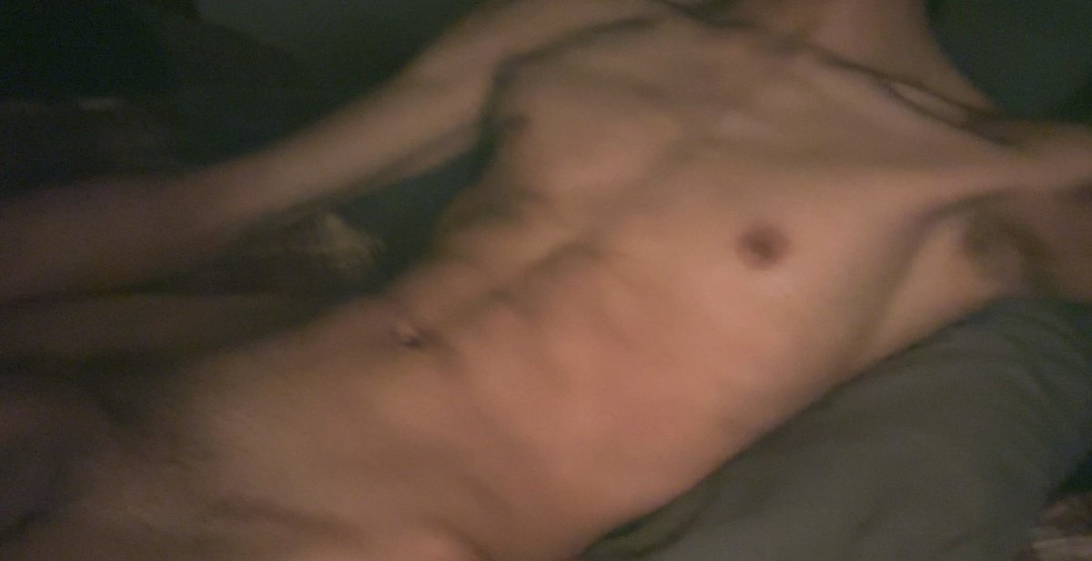 spam4stuffs's tweet photo. dm me if u wanna see the full :) https://t.co/CCxSL646M1