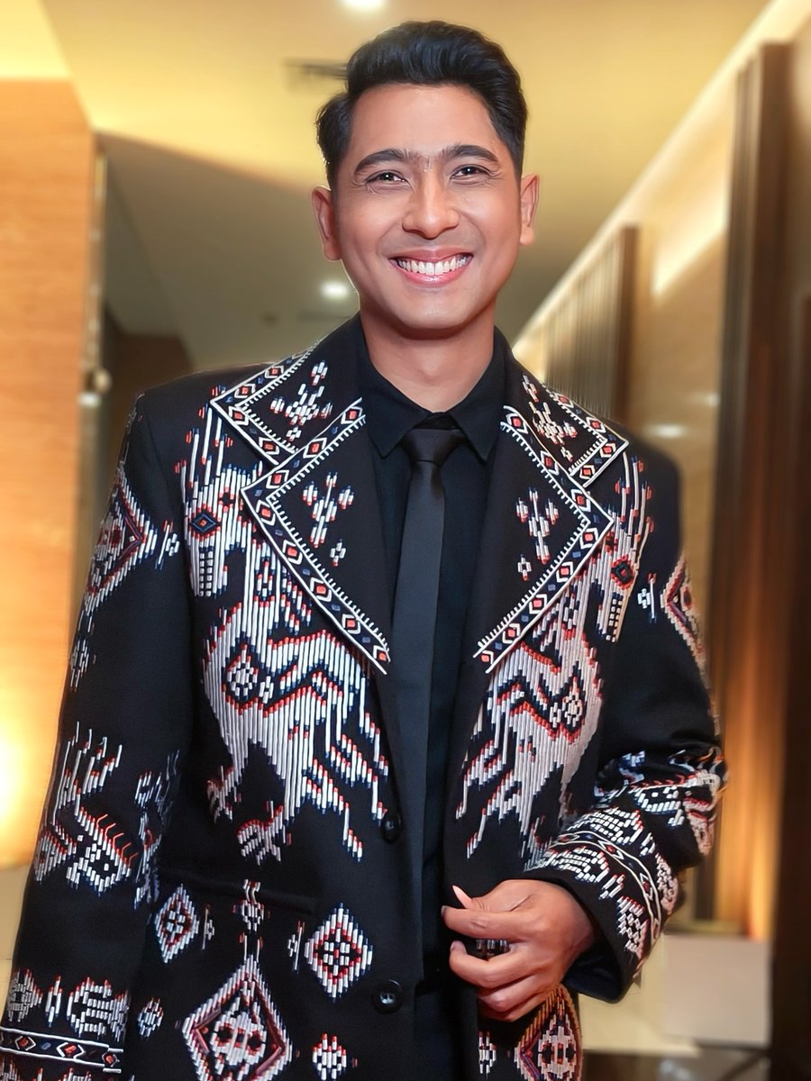 niceematchaa's tweet photo. ketampanan yang haqiqi 😖

#AryaSaloka
#TerikatJanji https://t.co/JumZVrskml