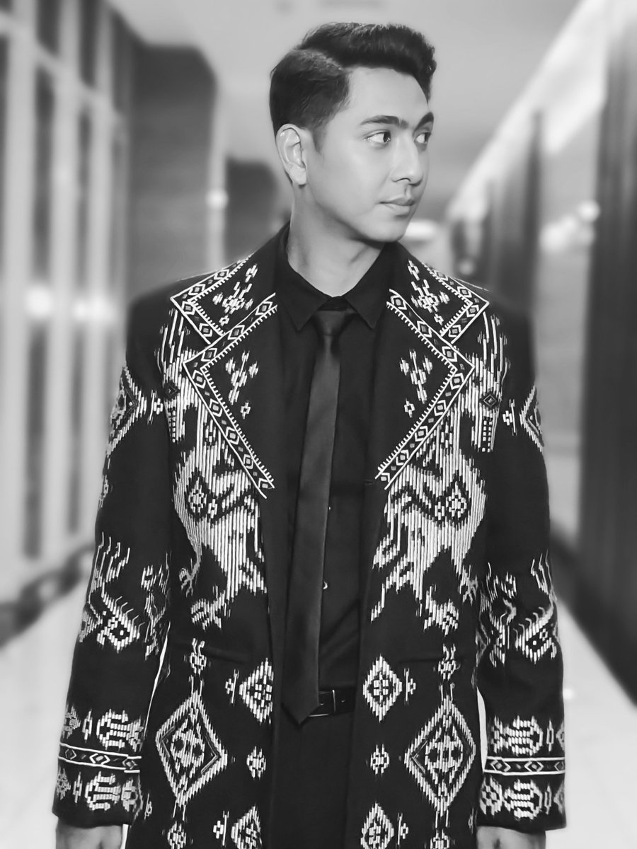 niceematchaa's tweet photo. ketampanan yang haqiqi 😖

#AryaSaloka
#TerikatJanji https://t.co/JumZVrskml