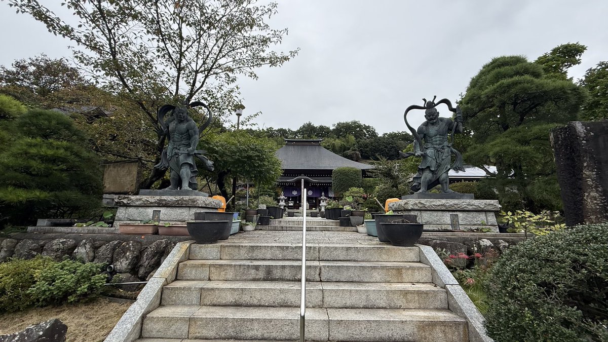 chichibu_info's tweet photo. 納経所の光明寺に寄って御朱印を https://t.co/jv9uiZuLea