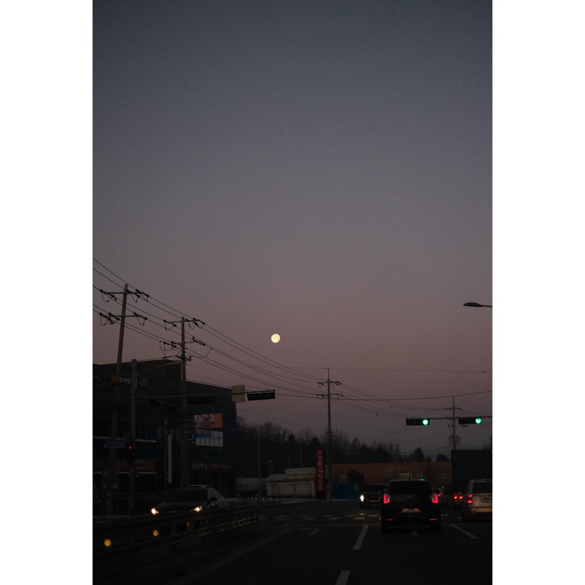 rileyjackson5fn's tweet photo. Coexistence. The moon on my way to work is captivating, and the sun on my way home is too. Commuting while both are in the sky—an intriguing moment. February 3, 2026. 34/365. https://t.co/Z2iyYEu2s2