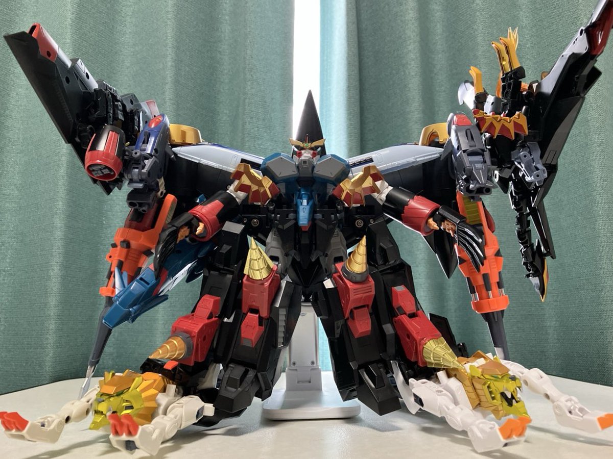 deepwurm's tweet photo. 成功率を勇気で補って合体させてみました。

#勇者シリーズ https://t.co/OchEJposia